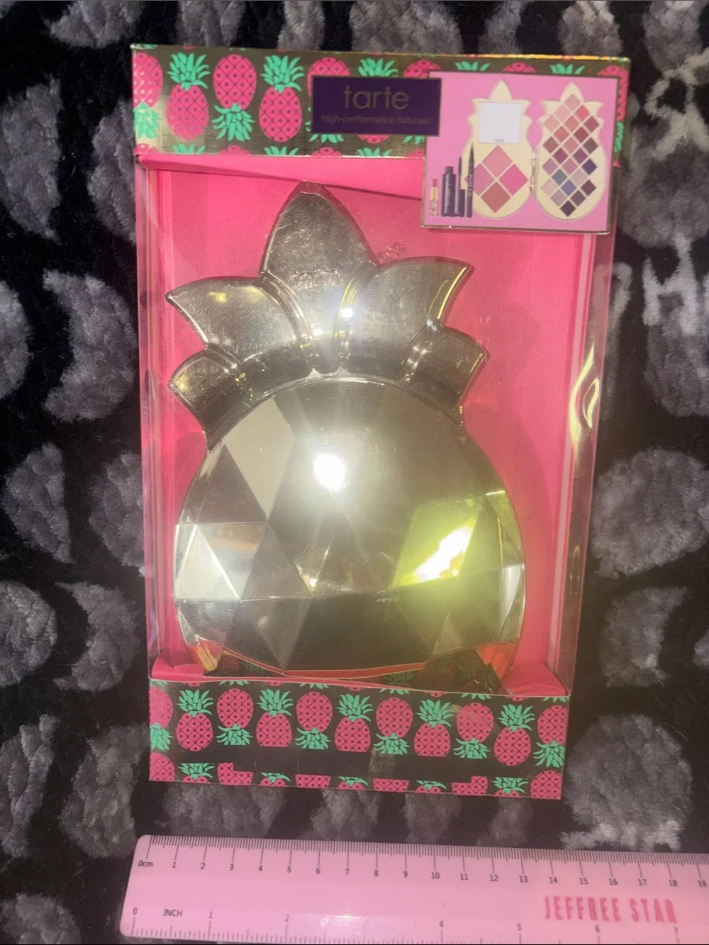 Discontinued~ Tarte Pineapple of my eye palette set ~